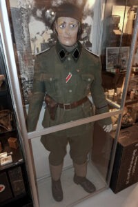mannequin room for improvement